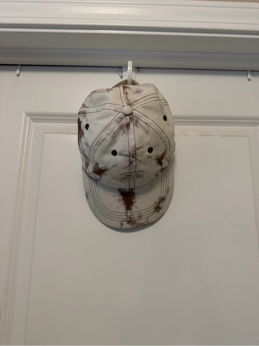 Tie-Dye Baseball Cap in Cream and Brown - Casual Women’s Hat